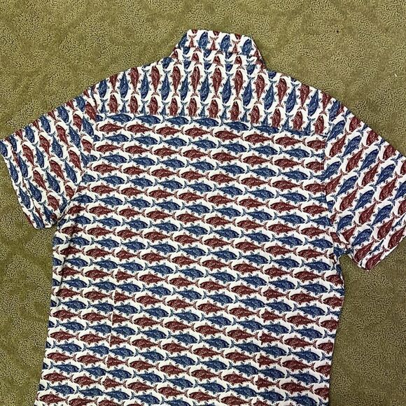 ZipCode S Red & Blue Fish Short Sleeve Button Down Shirt w Pocket for Summer Fun - Picture 9 of 11